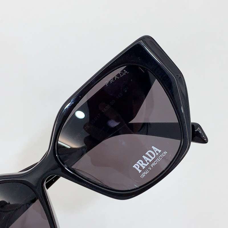 Picture of Prada Sunglasses _SKUfw55826843fw